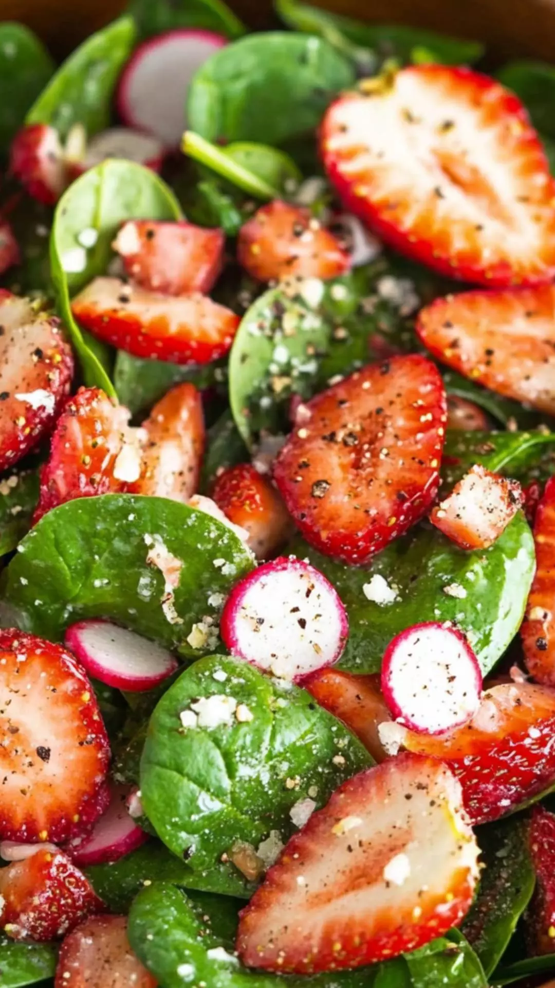 simple spinach strawberry salad copycat recipe