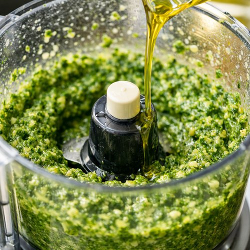 Step 3: The Critical Drizzle—Where Emulsification Happens